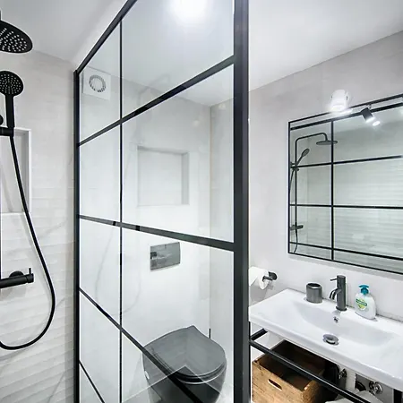 Kuljis فندق مبيت وإفطار