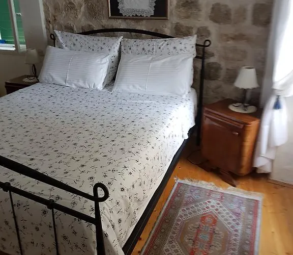 Kuljis Bed & Breakfast 3*