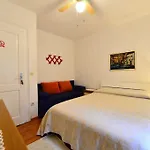 Kuljis Bed & Breakfast Komiža