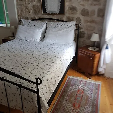 Kuljis Отель типа 