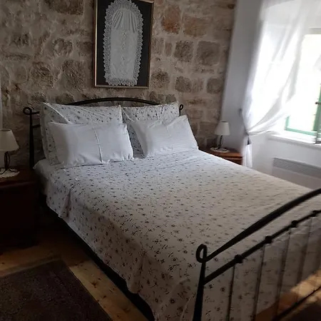 Kuljis 3*