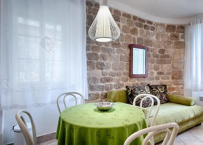 Kuljis Bed & Breakfast