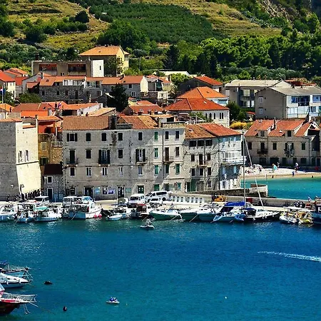 住宿加早餐酒店 库尔基斯住宿加早餐旅馆 3*