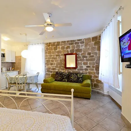 库尔基斯住宿加早餐旅馆 3* Komiža