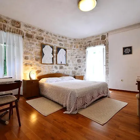 库尔基斯住宿加早餐旅馆 3*