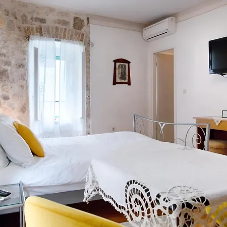 Bed & Breakfast Kuljis Komiza